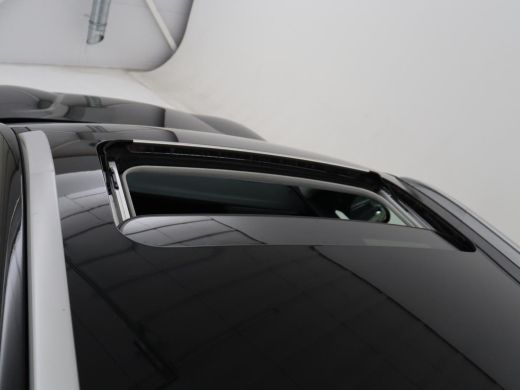 Kia e-Niro | SOH 95.2% | Panoramadak | Half Leder | Adaptive cruise | Stuur/stoel verwarming | Camera | Park... ActivLease financial lease