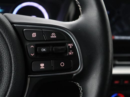 Kia e-Niro | SOH 95.2% | Panoramadak | Half Leder | Adaptive cruise | Stuur/stoel verwarming | Camera | Park... ActivLease financial lease