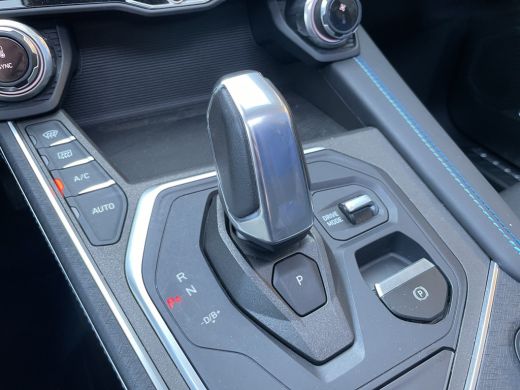 Lynk & Co 01 1.5 261PK | 360 camera | Pano | Memory | Adap. Cruise ActivLease financial lease