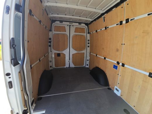 Mercedes-Benz Sprinter 315 1.9 CDI L2H2 RWD - Euro 6 - 150 Pk - MBUX - ParkeerCamera - Airco - Cruise Control ActivLease financial lease