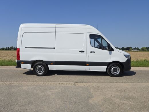 Mercedes-Benz Sprinter 315 1.9 CDI L2H2 RWD - Euro 6 - 150 Pk - MBUX - ParkeerCamera - Airco - Cruise Control ActivLease financial lease