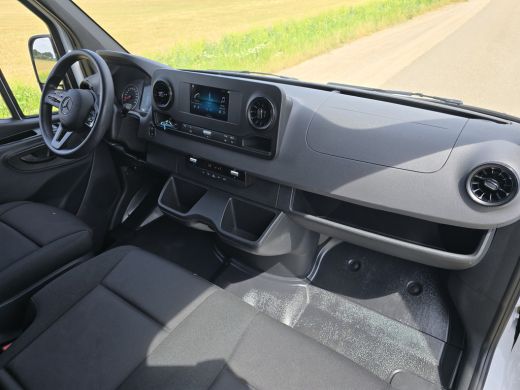 Mercedes-Benz Sprinter 315 1.9 CDI L2H2 RWD - Euro 6 - AUTOMAAT - 150 Pk - MBUX - ParkeerCamera - ActivLease financial lease