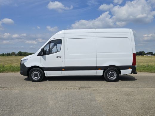 Mercedes-Benz Sprinter 315 1.9 CDI L2H2 RWD - Euro 6 - AUTOMAAT - 150 Pk - MBUX - ParkeerCamera - ActivLease financial lease