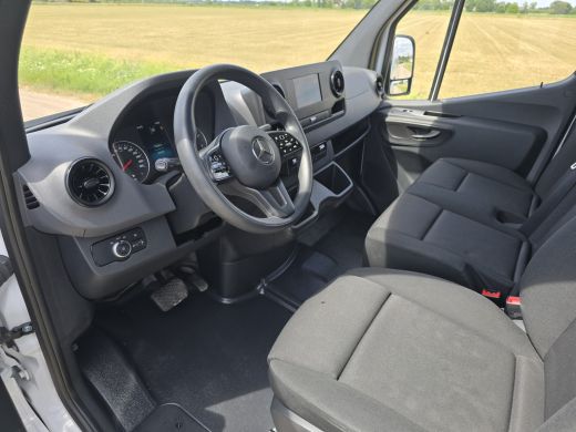 Mercedes-Benz Sprinter 315 1.9 CDI L2H2 RWD - Euro 6 - AUTOMAAT - 150 Pk - MBUX - ParkeerCamera - ActivLease financial lease