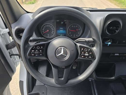 Mercedes-Benz Sprinter 315 1.9 CDI L2H2 RWD - Euro 6 - AUTOMAAT - 150 Pk - MBUX - ParkeerCamera - ActivLease financial lease