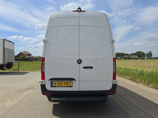 Mercedes-Benz Sprinter 315 1.9 CDI L2H2 RWD - Euro 6 - AUTOMAAT - 150 Pk - MBUX - ParkeerCamera - ActivLease financial lease