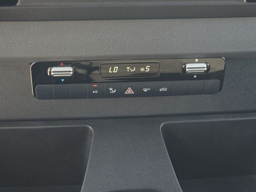 Mercedes-Benz Sprinter 515 CDI Bakwagen + Laadklep - AUTOMAAT - Euro 6 - 150 Pk - Airco - Cruise Control ActivLease financial lease