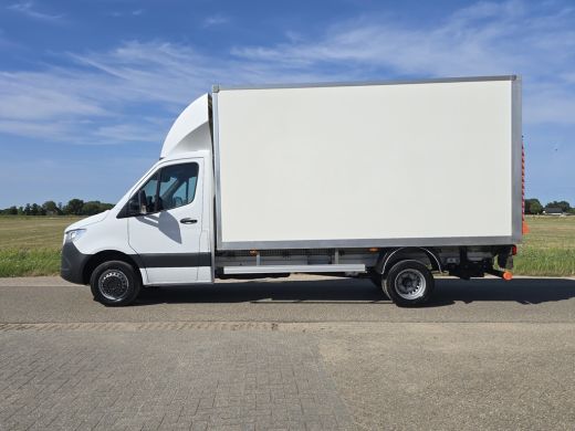 Mercedes-Benz Sprinter 515 CDI Bakwagen + Laadklep - AUTOMAAT - Euro 6 - 150 Pk - Airco - Cruise Control ActivLease financial lease