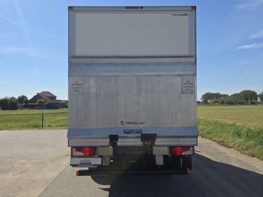 Mercedes-Benz Sprinter 515 CDI Bakwagen + Laadklep - AUTOMAAT - Euro 6 - 150 Pk - Airco - Cruise Control ActivLease financial lease