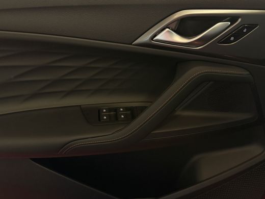 MG HS 1.5 TGDI LUXURY PHEV PLUG-IN HYBRIDE | LEER | 272PK NIEUWE AUTO | >1.000 KM TOTAAL BEREIK | 360&deg; ... ActivLease financial lease