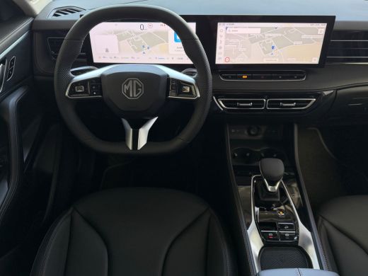MG HS 1.5 TGDI LUXURY PHEV PLUG-IN HYBRIDE | LEER | 272PK NIEUWE AUTO | >1.000 KM TOTAAL BEREIK | 360&deg; ... ActivLease financial lease