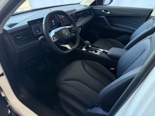 MG HS 1.5 TGDI LUXURY PHEV PLUG-IN HYBRIDE | LEER | 272PK NIEUWE AUTO | >1.000 KM TOTAAL BEREIK | 360&deg; ... ActivLease financial lease