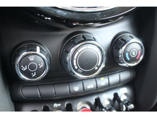 Mini One 1.5 One Business Edition | Camera | Half Leder | Navigatie | CarPlay | LED | 16" LMV | Camera | H... ActivLease financial lease