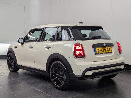Mini One 1.5 One Business Edition | Camera | Half Leder | Navigatie | CarPlay | LED | 16" LMV | Camera | H... ActivLease financial lease