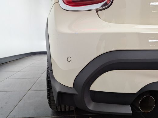 Mini One 1.5 One Business Edition | Camera | Half Leder | Navigatie | CarPlay | LED | 16" LMV | Camera | H... ActivLease financial lease