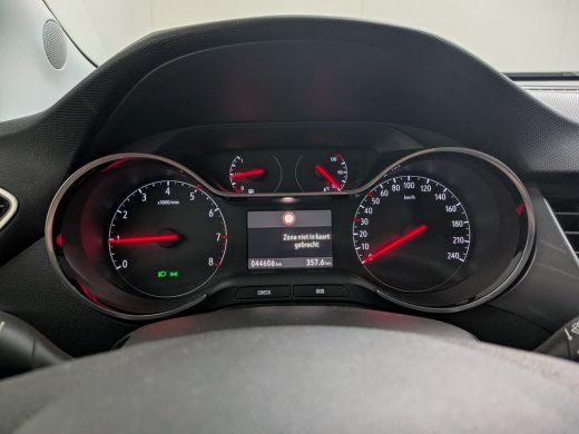 Opel Crossland X 1.2 Turbo Innovation | Trekhaak | Climate & Cruise C. | Navigatie | Park Assist | Trekhaak | Clim... ActivLease financial lease