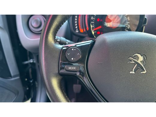 Peugeot 108 1.0 e-VTi Active ActivLease financial lease