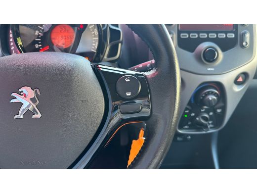 Peugeot 108 1.0 e-VTi Active ActivLease financial lease