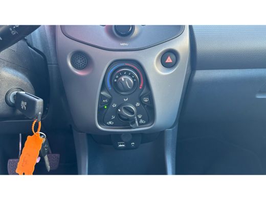 Peugeot 108 1.0 e-VTi Active ActivLease financial lease