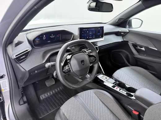 Peugeot 2008 1.2 Hybrid 136 Allure 19000 KM ! | ADAPTIVE CRUISE CONTROL | FULL LED | CAMERA VOOR & ACHTER | DI... ActivLease financial lease