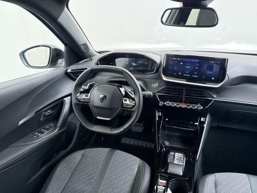 Peugeot 2008 1.2 Hybrid 136 Allure 19000 KM ! | ADAPTIVE CRUISE CONTROL | FULL LED | CAMERA VOOR & ACHTER | DI... ActivLease financial lease