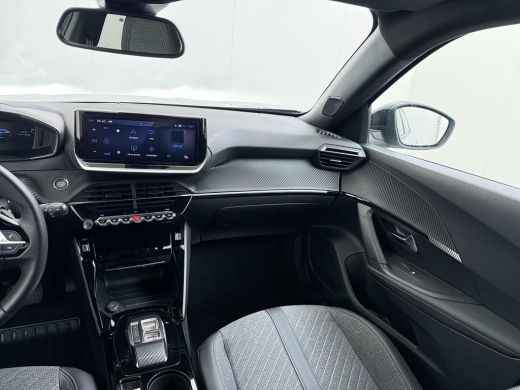 Peugeot 2008 1.2 Hybrid 136 Allure 19000 KM ! | ADAPTIVE CRUISE CONTROL | FULL LED | CAMERA VOOR & ACHTER | DI... ActivLease financial lease