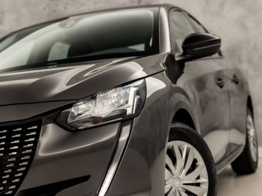 Peugeot 208 1.2 PureTech Sport (APPLE CARPLAY, NAVIGATIE, CRUISE, SPORTSTOELEN, LANE ASSIST, NIEUWE APK, NIEU... ActivLease financial lease