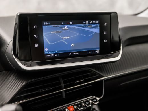 Peugeot 208 1.2 PureTech Sport (APPLE CARPLAY, NAVIGATIE, CRUISE, SPORTSTOELEN, LANE ASSIST, NIEUWE APK, NIEU... ActivLease financial lease