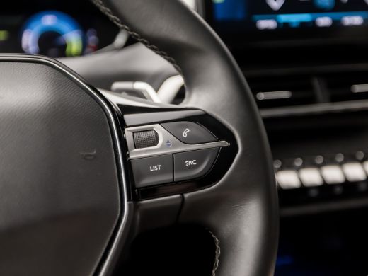 Peugeot 3008 1.6 HYbrid 225 Allure 225Pk Automaat (APPLE CARPLAY, GROOT NAVI, 360 CAMERA, LEDER, KEYLESS, SPOR... ActivLease financial lease