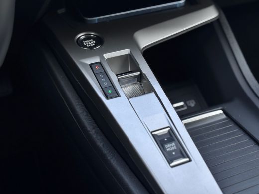Peugeot 308 SW 1.6 Plug-in Hybrid 180 Allure Avantage 360&deg; camera | AGR bestuurdersstoel | Adaptieve Cruise C... ActivLease financial lease