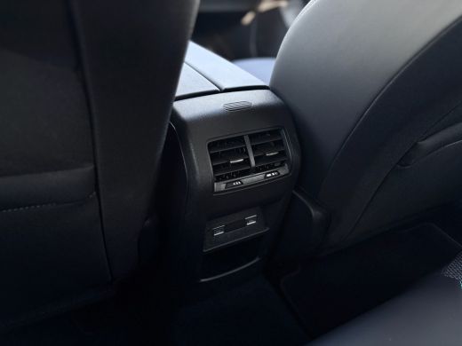 Peugeot 308 SW 1.6 Plug-in Hybrid 180 Allure Avantage 360&deg; camera | AGR bestuurdersstoel | Adaptieve Cruise C... ActivLease financial lease