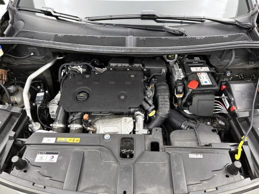 Peugeot 5008 1.5 HDI Automaat 7Pers. GT-Line Euro6 / Panoramadak / Trekhaak / Leder / Airco-ecc./ Xenon / Apk ... ActivLease financial lease
