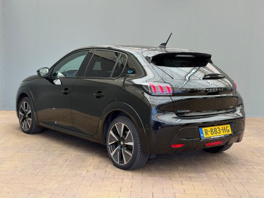 Peugeot e-208 EV GT 350 50 kWh Panorama Dak | Adaptieve Crusie | Leder/Stof | Digitaal Dashboard | Parkeersenso... ActivLease financial lease