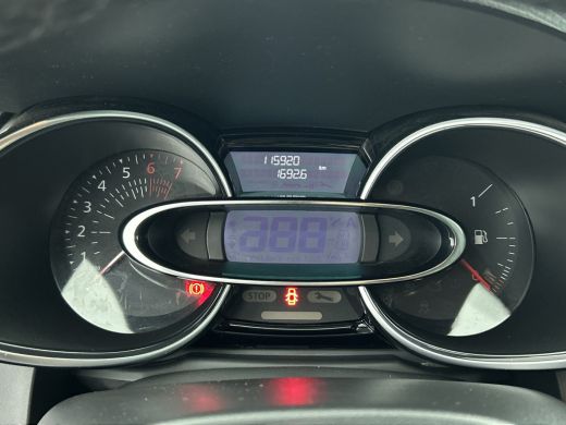Renault Clio Estate 0.9 TCe Limited 90PK / Airco / Navigatie / Radio multimedia / Parkeer sensoren / Apk 06-2028 ActivLease financial lease