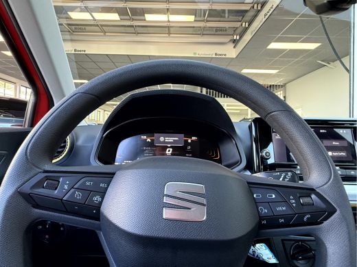 Seat Arona 1.0 EcoTSI Reference Virt. Dash, App Connect, Led ActivLease financial lease