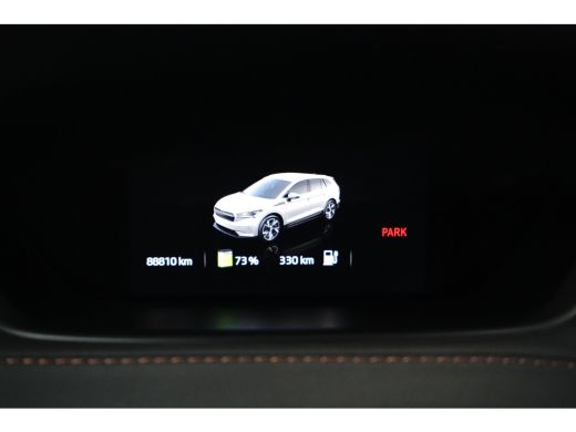 Skoda Enyaq iV 80 First Edition 204 PK Achteruitrijcamera | Wegklapbare trekhaak | Dodehoek detectie | Warmtepomp ActivLease financial lease