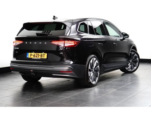 Skoda Enyaq iV 80 First Edition 204 PK Achteruitrijcamera | Wegklapbare trekhaak | Dodehoek detectie | Warmtepomp ActivLease financial lease