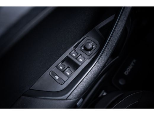 Skoda Karoq 1.0 TSI Business Edition | Achteruitrijcamera | Apple Carplay/Android Auto|telefoonintegratie pre... ActivLease financial lease