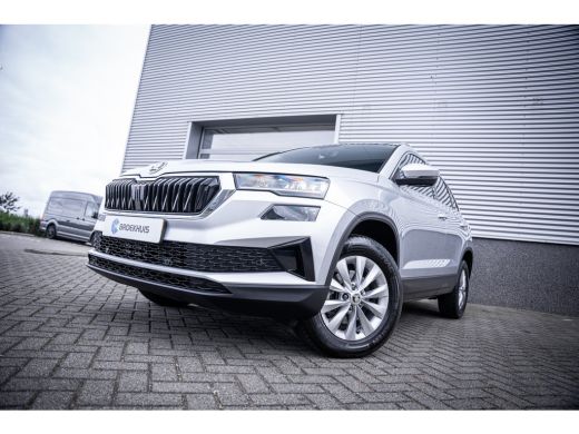 Skoda Karoq 1.0 TSI Business Edition | Achteruitrijcamera | Apple Carplay/Android Auto|telefoonintegratie pre... ActivLease financial lease