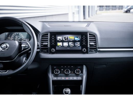 Skoda Karoq 1.0 TSI Business Edition | Achteruitrijcamera | Apple Carplay/Android Auto|telefoonintegratie pre... ActivLease financial lease