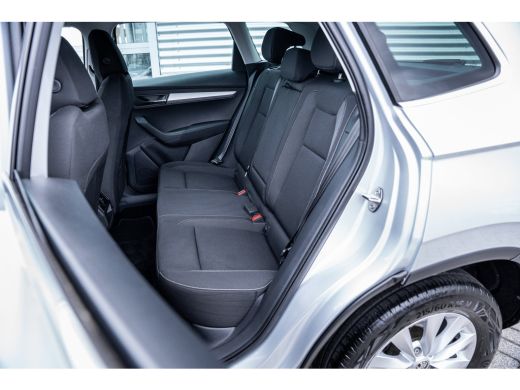 Skoda Karoq 1.0 TSI Business Edition | Achteruitrijcamera | Apple Carplay/Android Auto|telefoonintegratie pre... ActivLease financial lease
