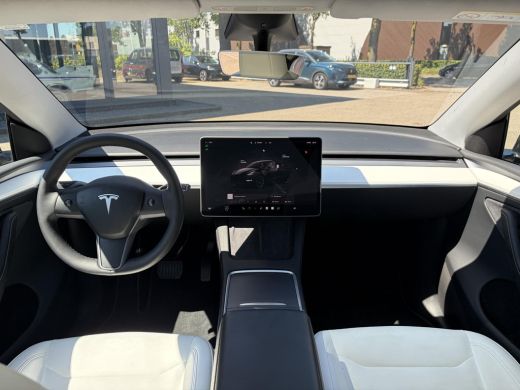 Tesla Model Y Long Range AWD 75 kWh SOH 98% | 20 INCH | TESLA FABRIEKSGARANTIE T/M 03-2028 OF 80.000 KM | TESLA... ActivLease financial lease