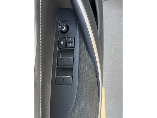 Toyota Corolla Touring Sports Hybrid 140 Active ACC-Navi ActivLease financial lease
