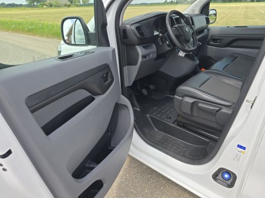 Toyota ProAce 2.0 D-4D Professional Long - Euro 6 - 145 Pk - Airco - Cruise Control ActivLease financial lease