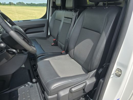 Toyota ProAce 2.0 D-4D Professional Long - Euro 6 - 145 Pk - Airco - Cruise Control ActivLease financial lease