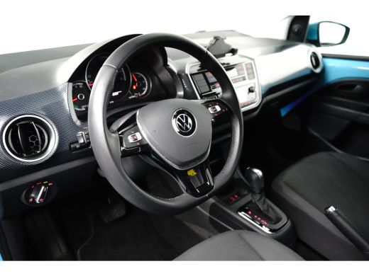 Volkswagen e-up! Move 83PK | CAMERA | CLIMATE + CRUISECONTROL | CCS SNELLAADSYSTEEM | 15 INCH | GROOT ACCUPAKKET ActivLease financial lease