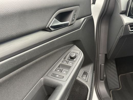 Volkswagen Golf 1.4 eHybrid 204pk Style | Acc | Camera ActivLease financial lease