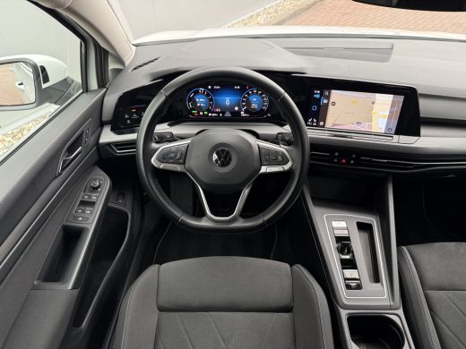 Volkswagen Golf 1.4 eHybrid 204pk Style | Acc | Camera ActivLease financial lease