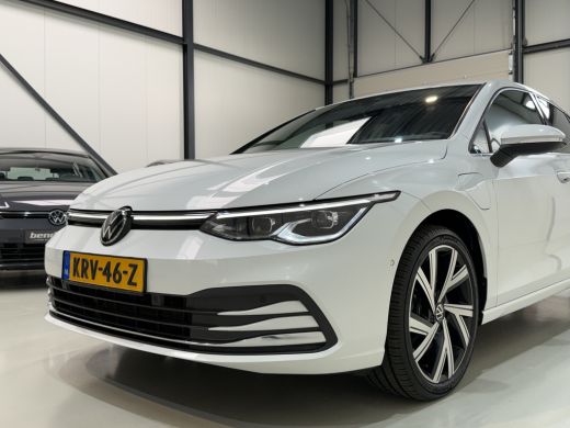 Volkswagen Golf 1.4 eHybrid 204pk Style | Acc | Camera ActivLease financial lease