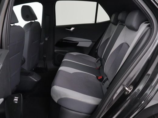 Volkswagen ID.3 | SOH 94.5% | Panoramadak | Stuur/stoel verwarming | Adaptive cruise | 360 camera | Carplay | Mas... ActivLease financial lease